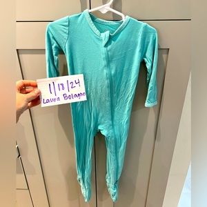 Kyte baby. 12-18 months. Zippered onesie